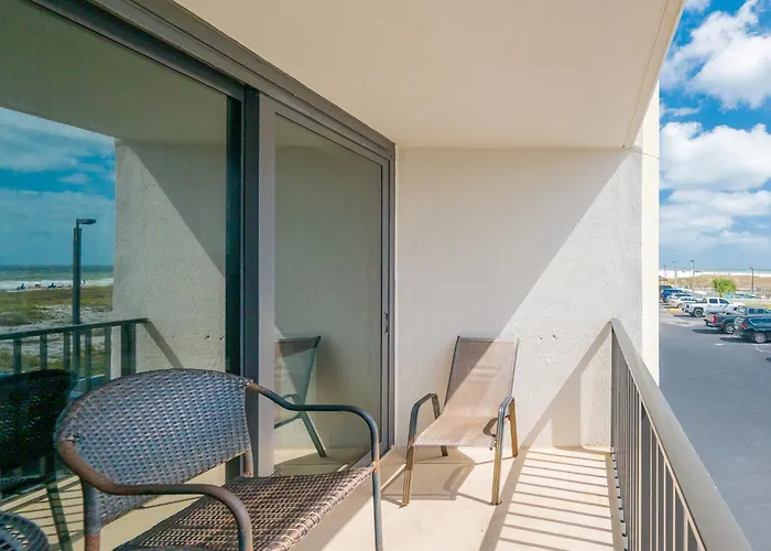 Island Winds West 174 Apartment